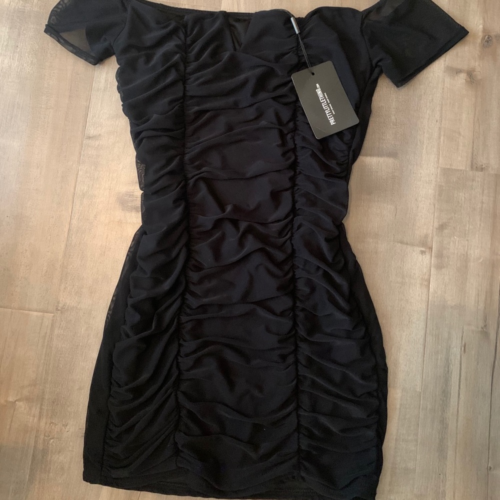 Black dress - Picture 2 of 2